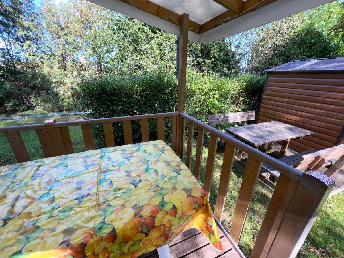 Chez Roger - Bungalow Climatise Avec Tv - 2 Chambres 4 Personnes Boofzheim エクステリア 写真